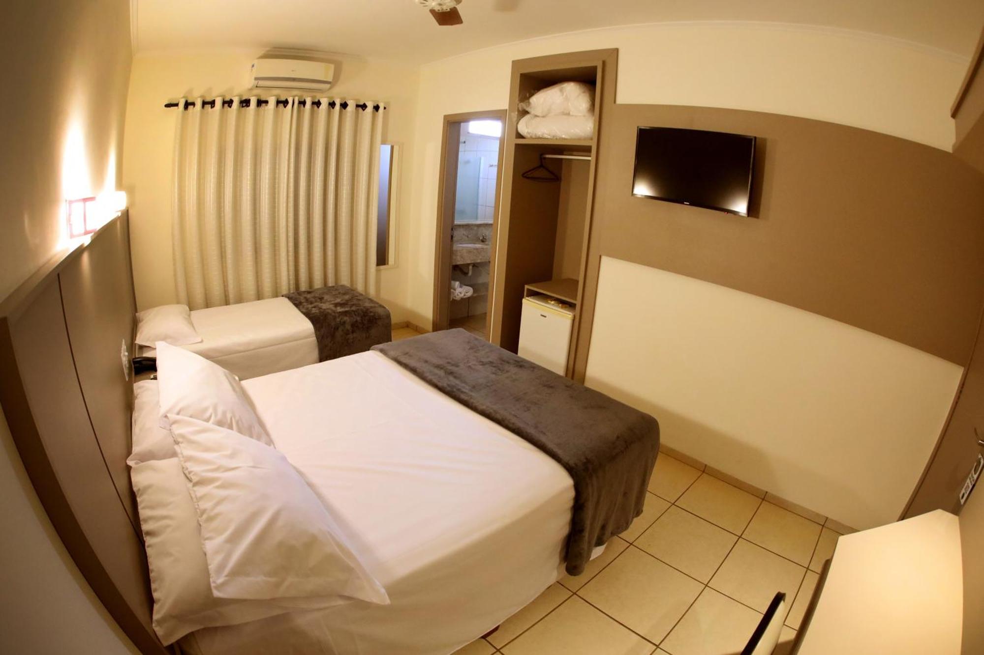 Hotel Roda D'Agua Andradina Room photo
