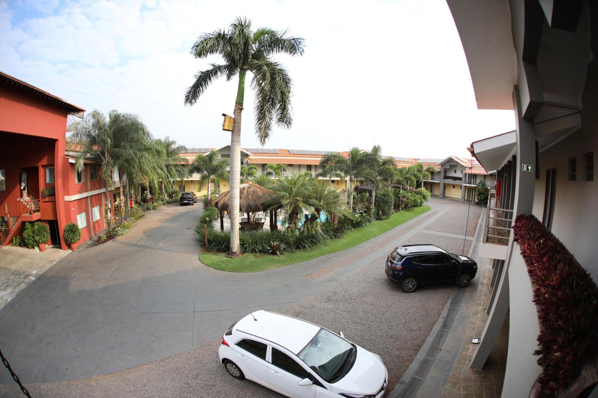 Hotel Roda D'Agua Andradina Exterior photo