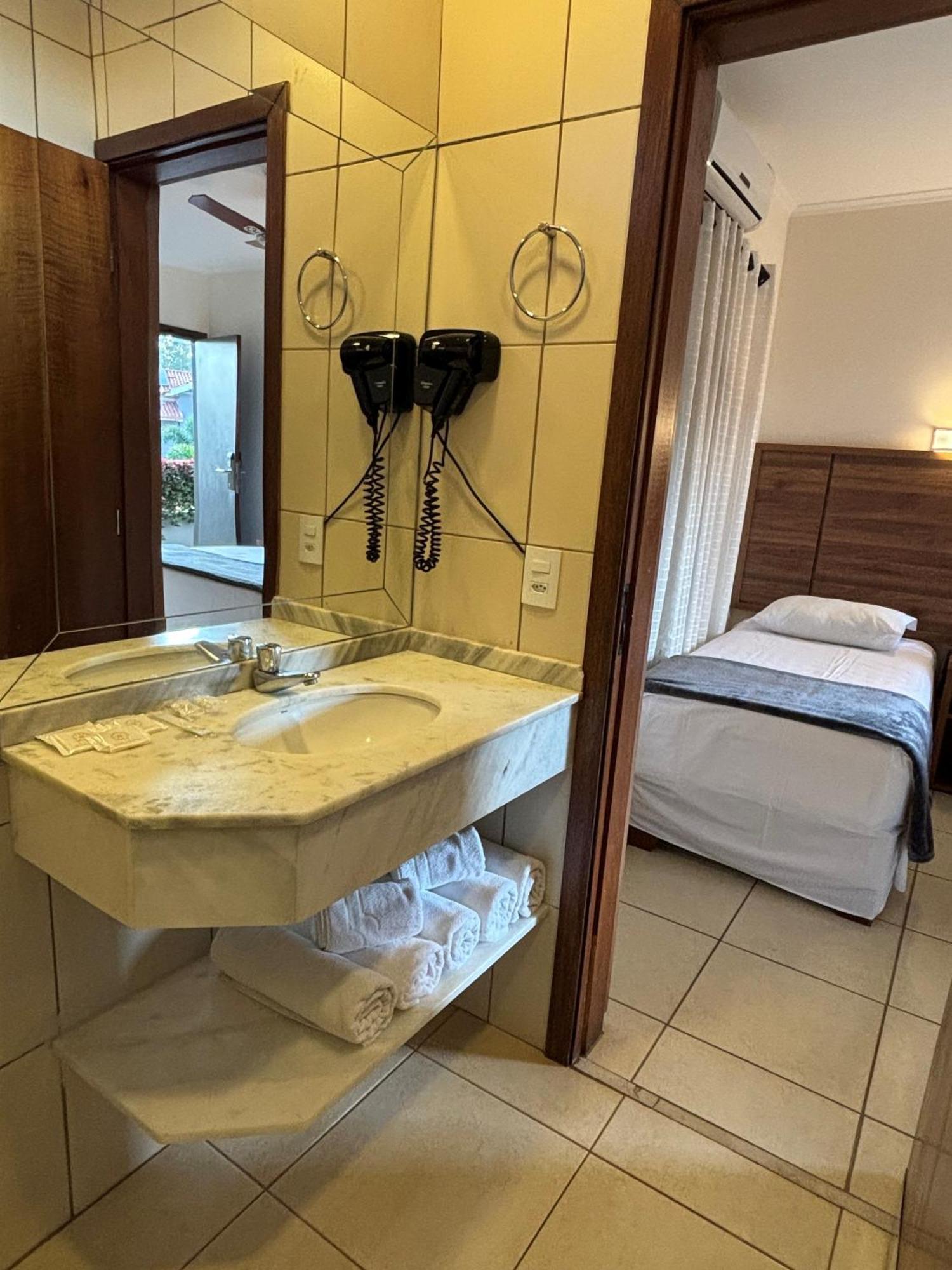 Hotel Roda D'Agua Andradina Room photo